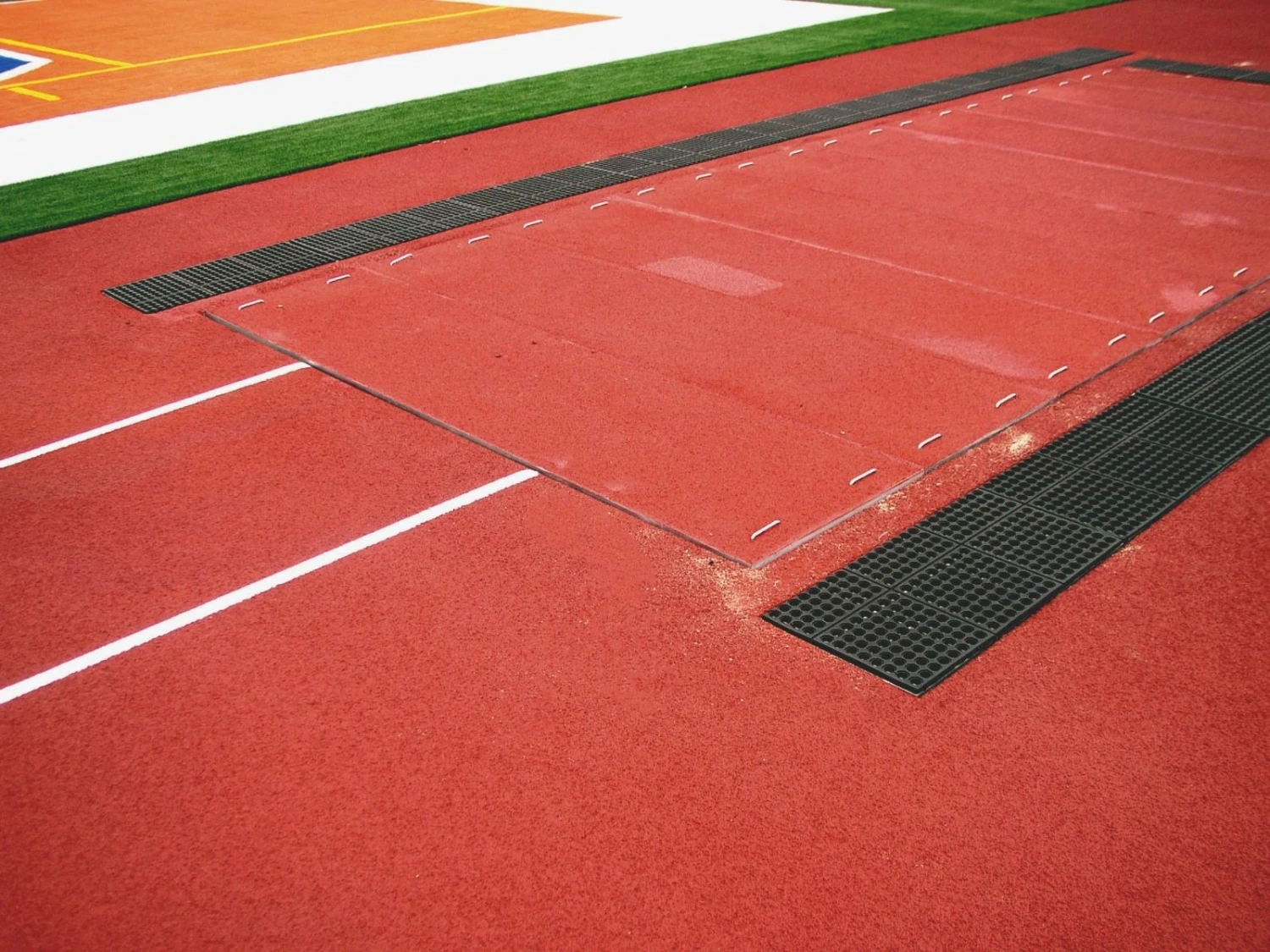 Gill Aluminum LJ/TJ Sand Pit Covers - Sq Ft 3 Gill Aluminum LJ/TJ Sand Pit Covers - Sq Ft